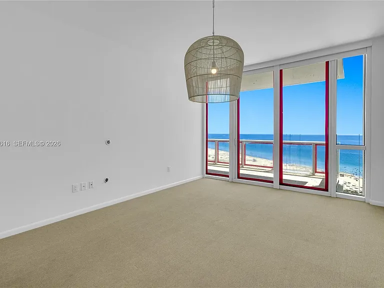 100 S Pointe Dr #1608 — Photo 28