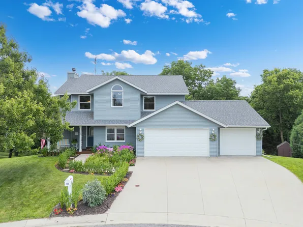 239 Willow Ct, Saint Charles, MN 55972