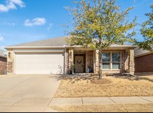 1424 Red Dr, Little Elm, TX 75068