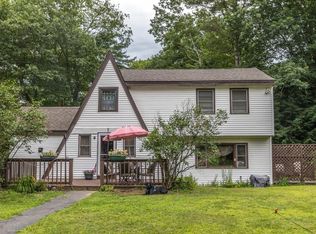 5 Penacook Dr, Ashburnham, MA 01430