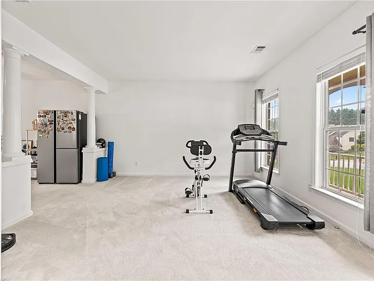 5087 Wellisford Ct — Photo 8