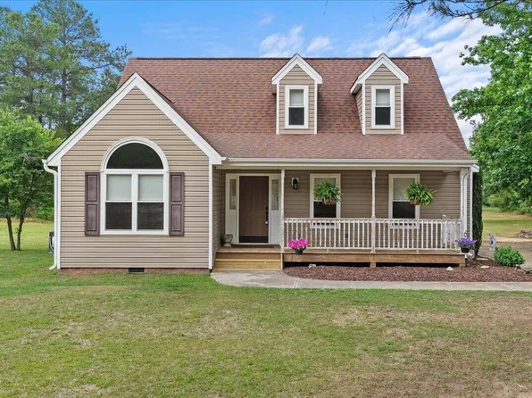 105 Whistlers Cv, Louisburg, NC 27549