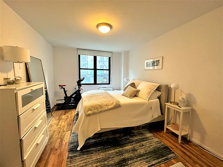 229 E 29th St #2-E — Photo 7