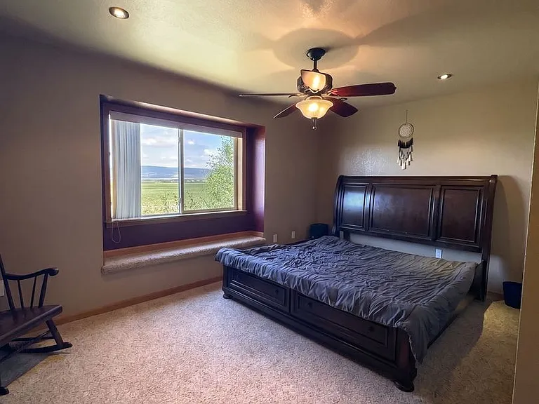 119 Bristlecone Ln — Photo 7