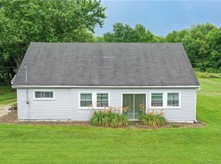 758 Horning Rd, Atwater, OH 44201