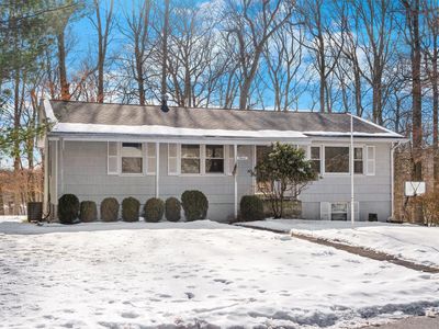11 Victoria Drive, Airmont, NY, 10901