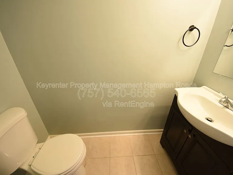 1549 River Creek Cres — Photo 17