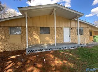 3203 Delisa Cir NW, Huntsville, AL 35810