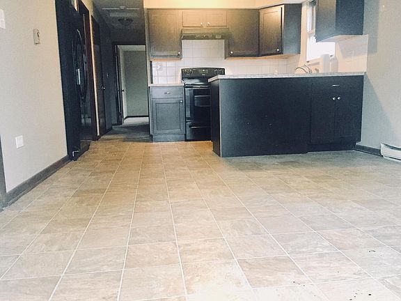 3rd image of 214 S Prospect Ave #2