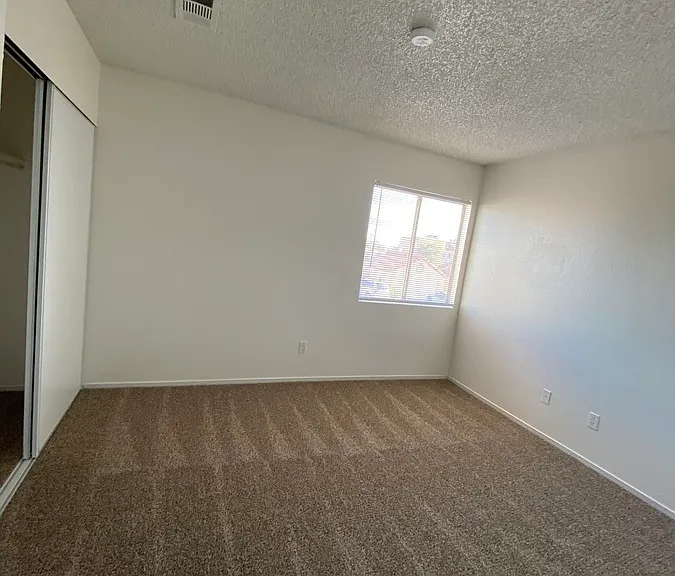 5413 Harmony St — Photo 13