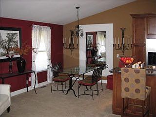 3rd image of 7051 Forest Brook Blvd