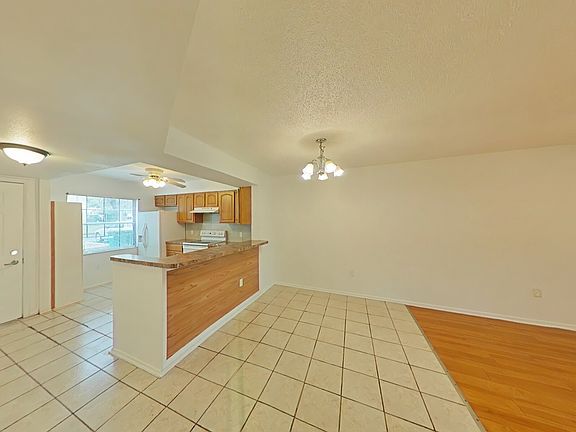 3rd image of 380 2nd Ave N