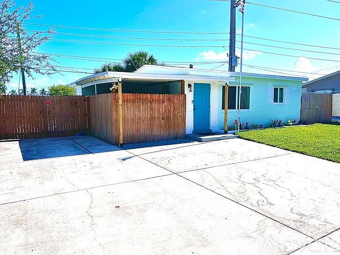 1st image of 2648 NE 16th Ave