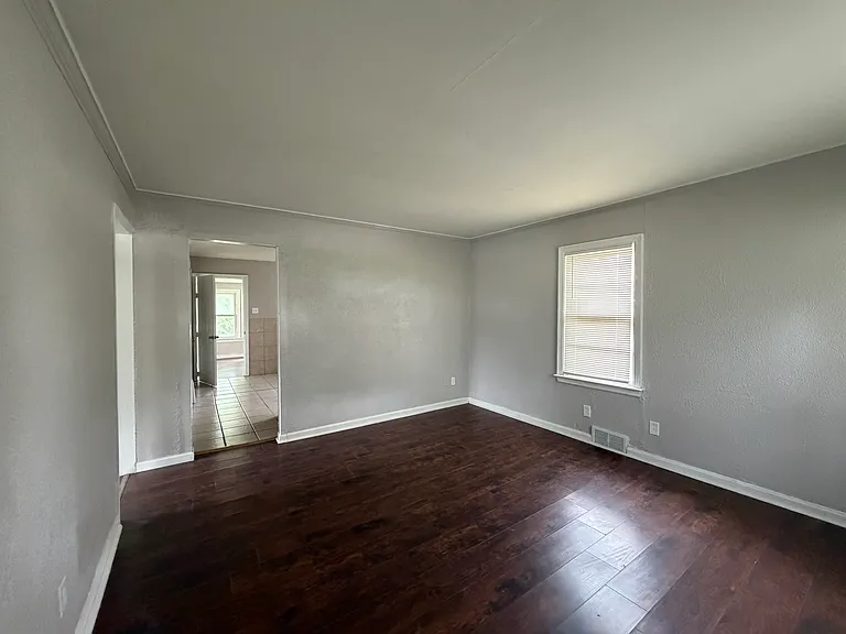 8986 Ramona Ave — Photo 8