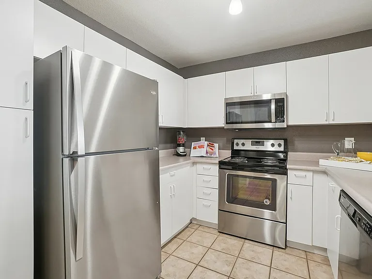 Stratton Mini Upgrade Kitchen