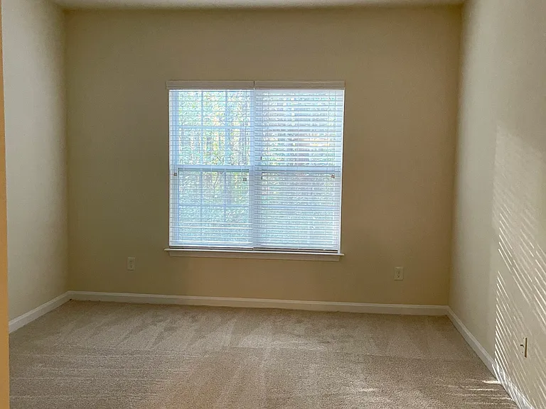 Clairmont at Farmgate — Photo 149