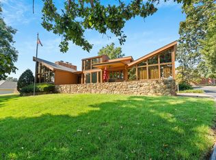 645 S Augusta Dr, Springfield, MO 65809
