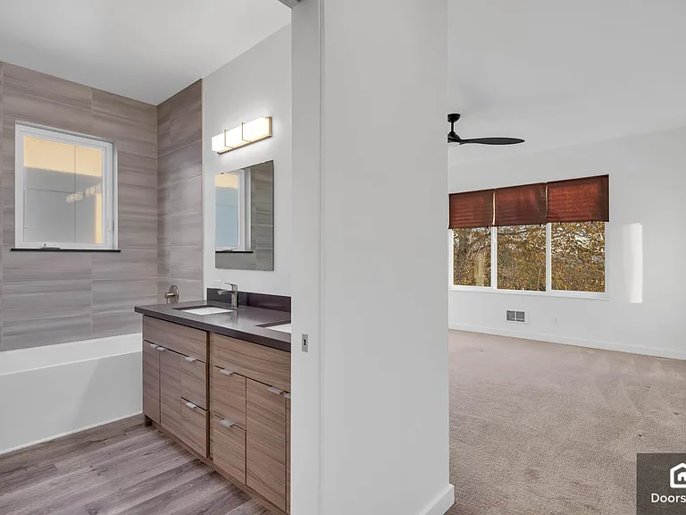 2847 S Othello St — Photo 34