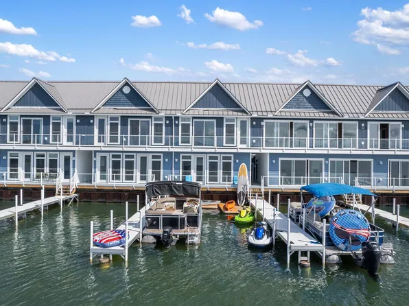 3656 N Us Highway 31 #6, Alanson, MI 49706