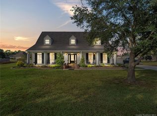 1528 Campfire Rd, Lake Charles, LA 70611