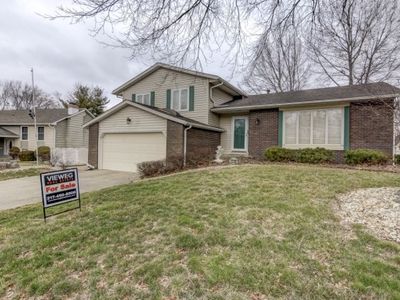 2356 N Longwood Dr, Decatur, IL, 62526