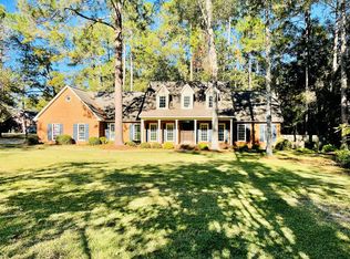 114 Hampton Ct, Fitzgerald, GA 31750