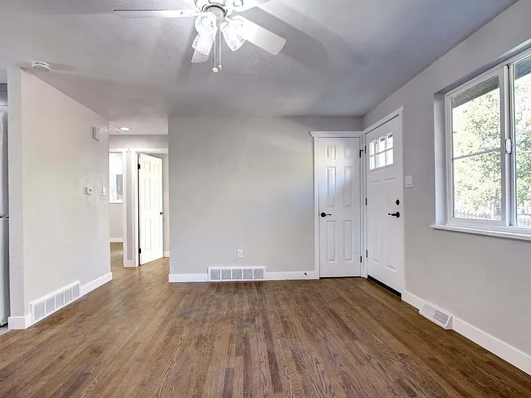 4214 N Pecos St — Photo 15