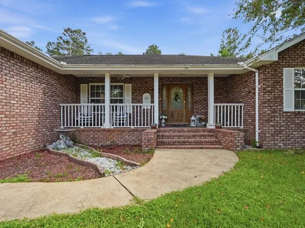 96 Primrose Ave E, Defuniak Springs, FL 32433