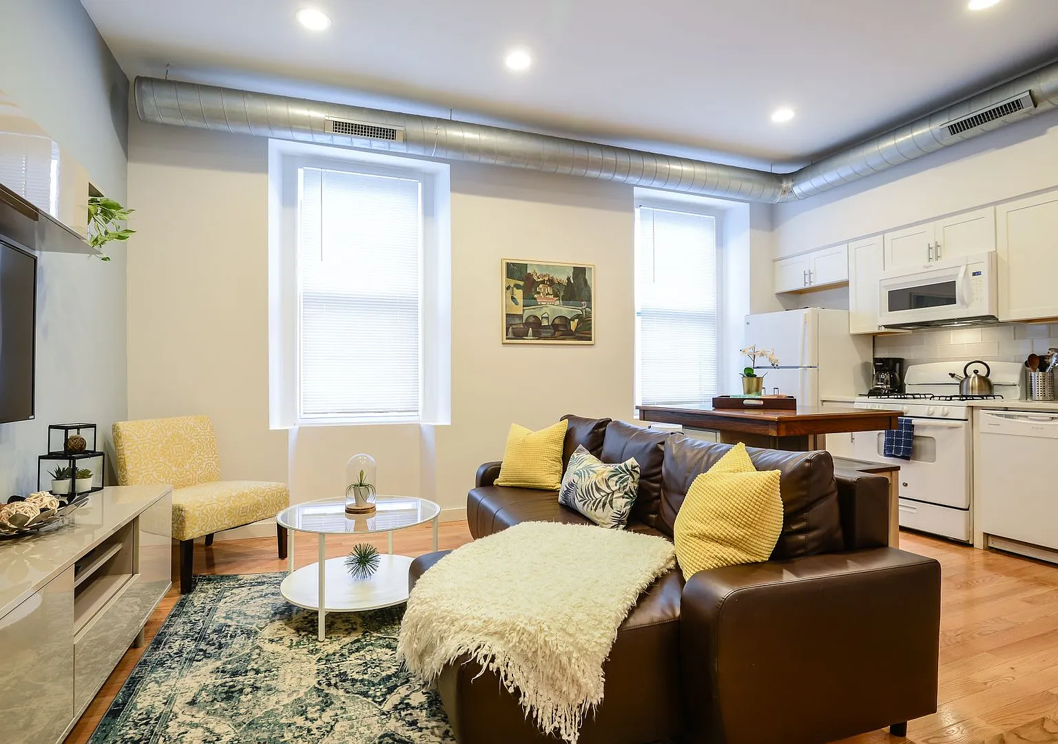 2032 Race Street — Photo 1