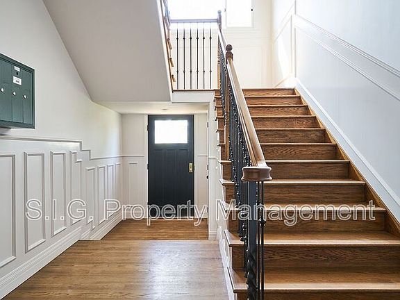 2nd image of 2191 El Sereno Ave APT 8