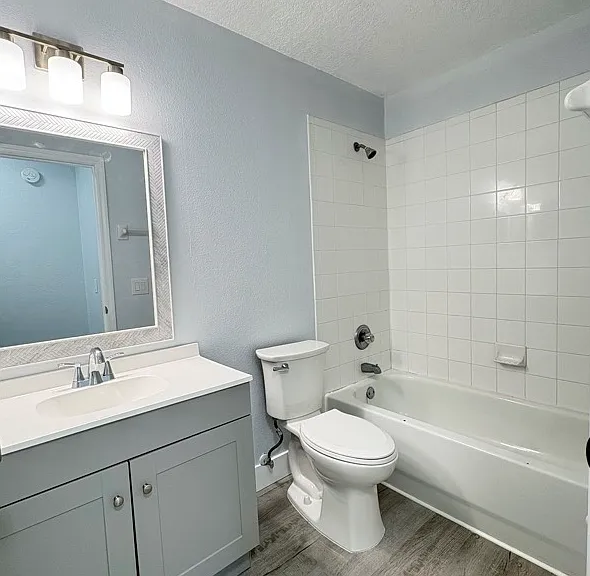 974 Caribbean Dr #5 — Photo 3