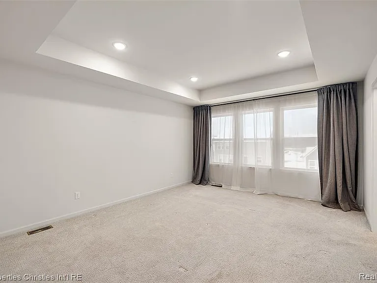 2436 Parkshore Dr — Photo 27