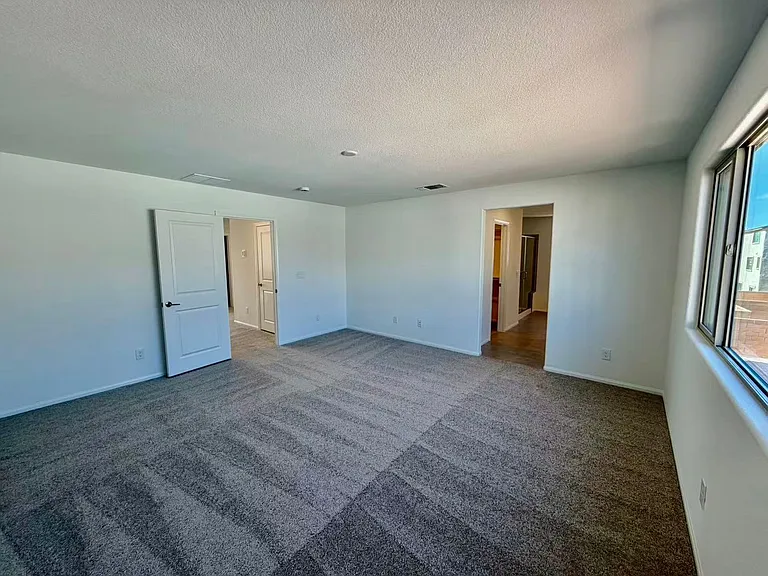 5956 Miller Ln — Photo 10