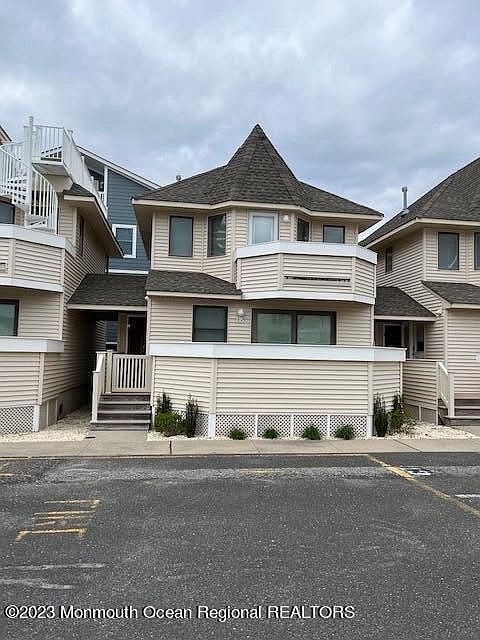 1st image of 2 2nd Ave #16