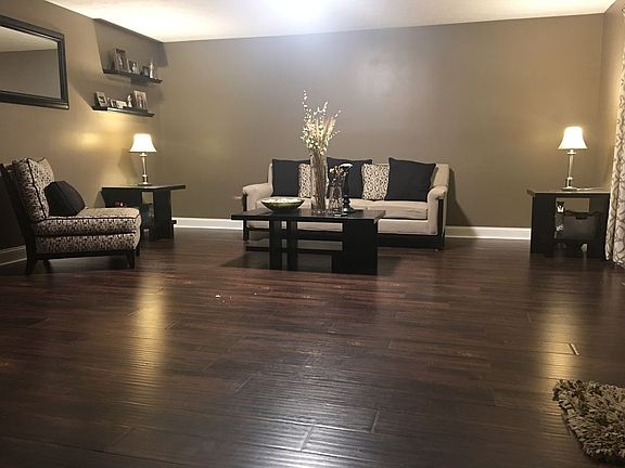 4th image of 67 Michaela Dr