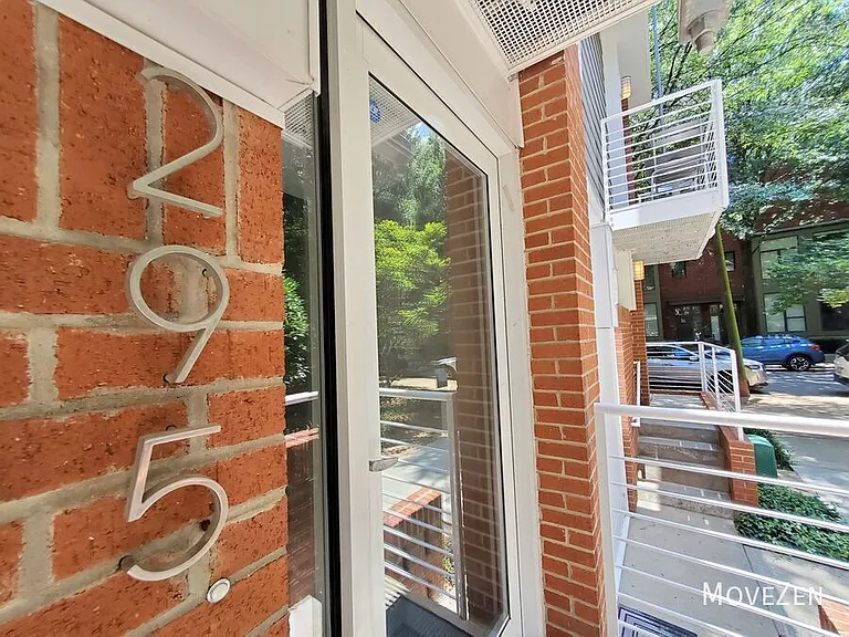 295 McDonald Ave — Photo 44