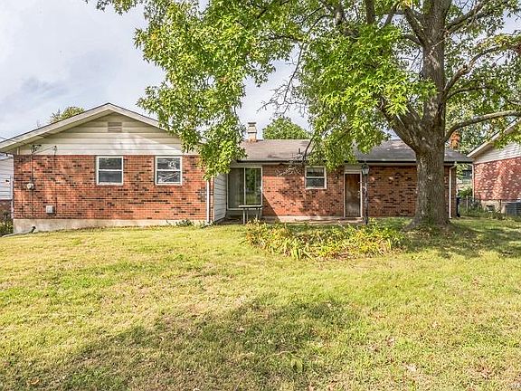 5th image of 4478 Papal Dr