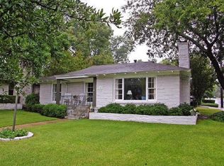3141 Lovers Ln, Dallas, TX 75225
