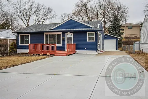 2924 Westgate Rd Photo 1