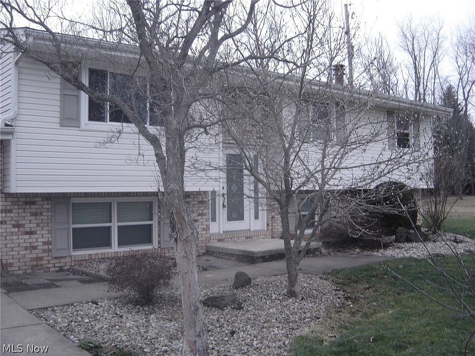 5651 Waynesburg Dr SE, Waynesburg, OH 44688 Zillow