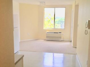 115 Polifly Rd, Hackensack, NJ 07601