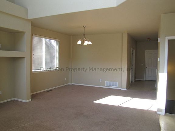 4th image of 2255 Bucolo Ave