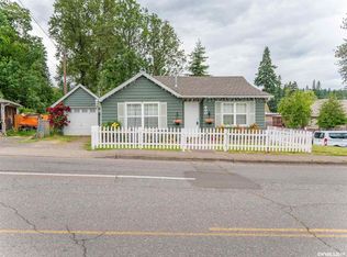 900 Terrace Ln, Sweet Home, OR 97386
