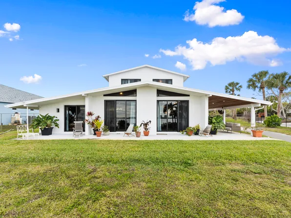 8309 S Indian River Drive, Fort Pierce, FL 34982