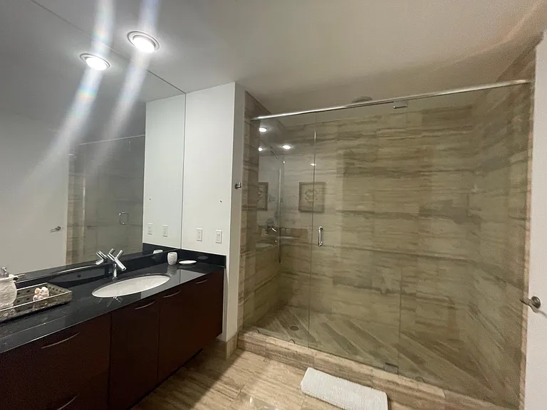 15901 Collins Ave #25F — Photo 8