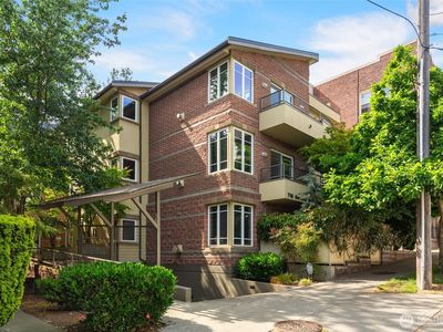 719 2nd Avenue W #101, Seattle, WA, 98119