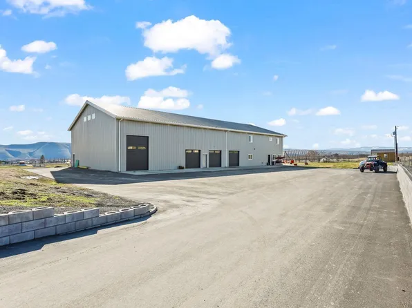 190 Gopher Rd, Selah, WA 98942
