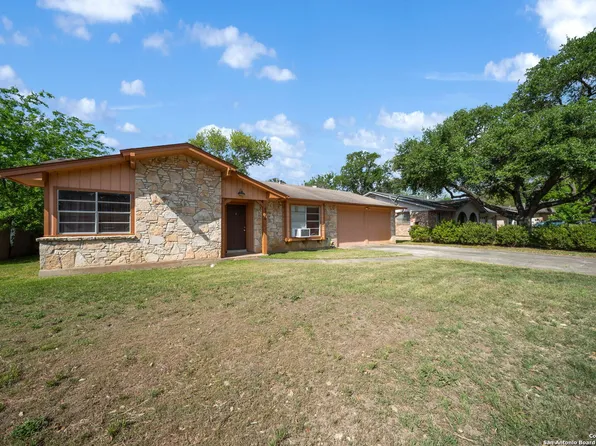 6410 Stable Road, Leon Valley, TX 78240