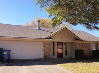 120 Marylee Dr, Hewitt, TX 76643