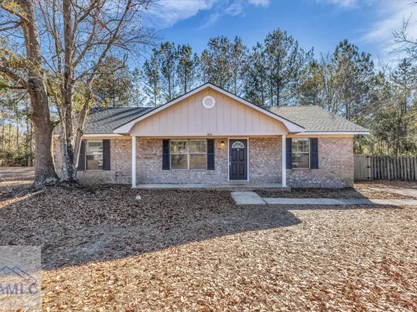 166 W Kenny Dr, Hinesville, GA 31313